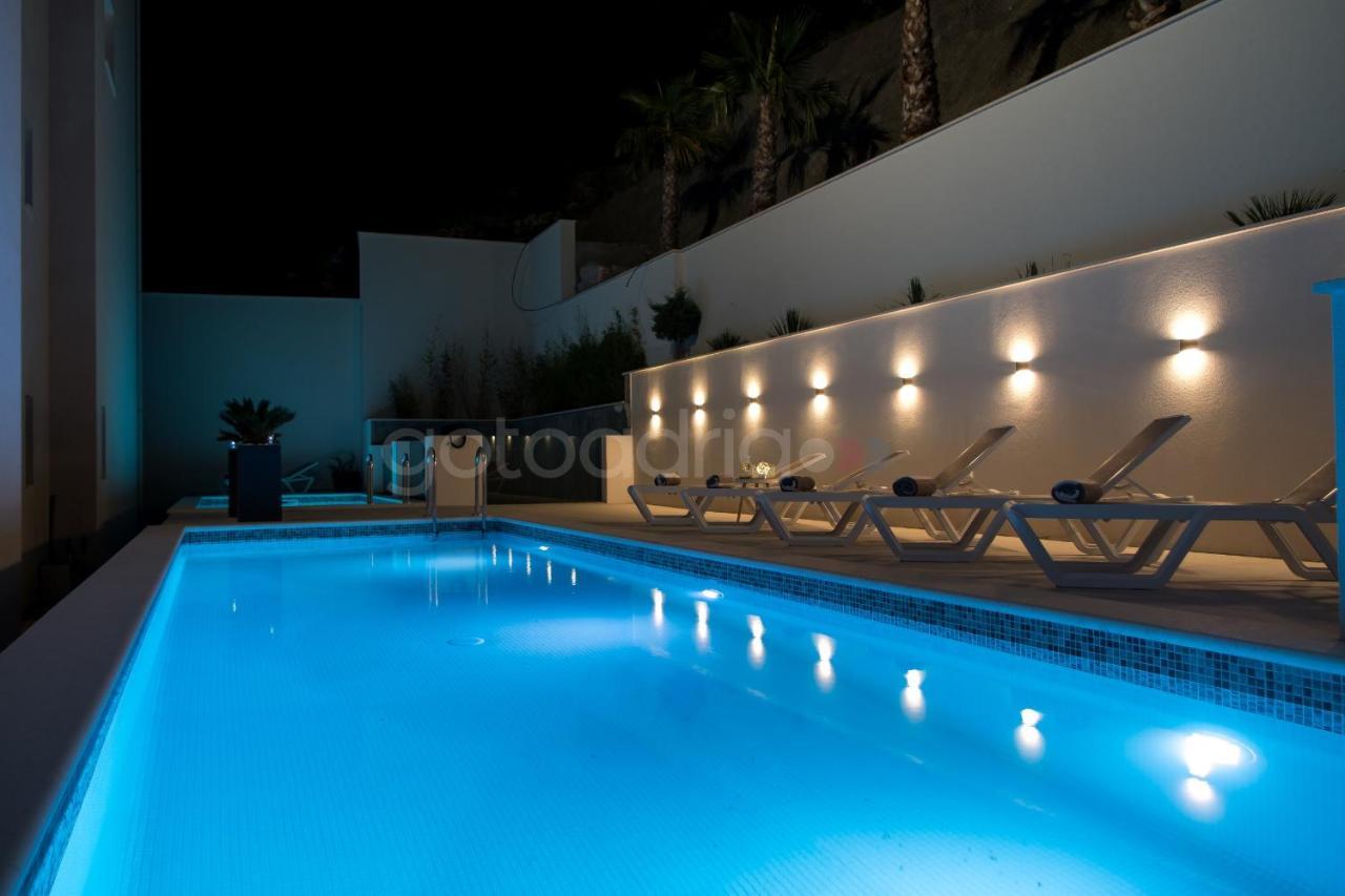 Villa Smaragd - Opal - Luxury Apt With Shared Pool And Private Hot Tub Makarska Ngoại thất bức ảnh